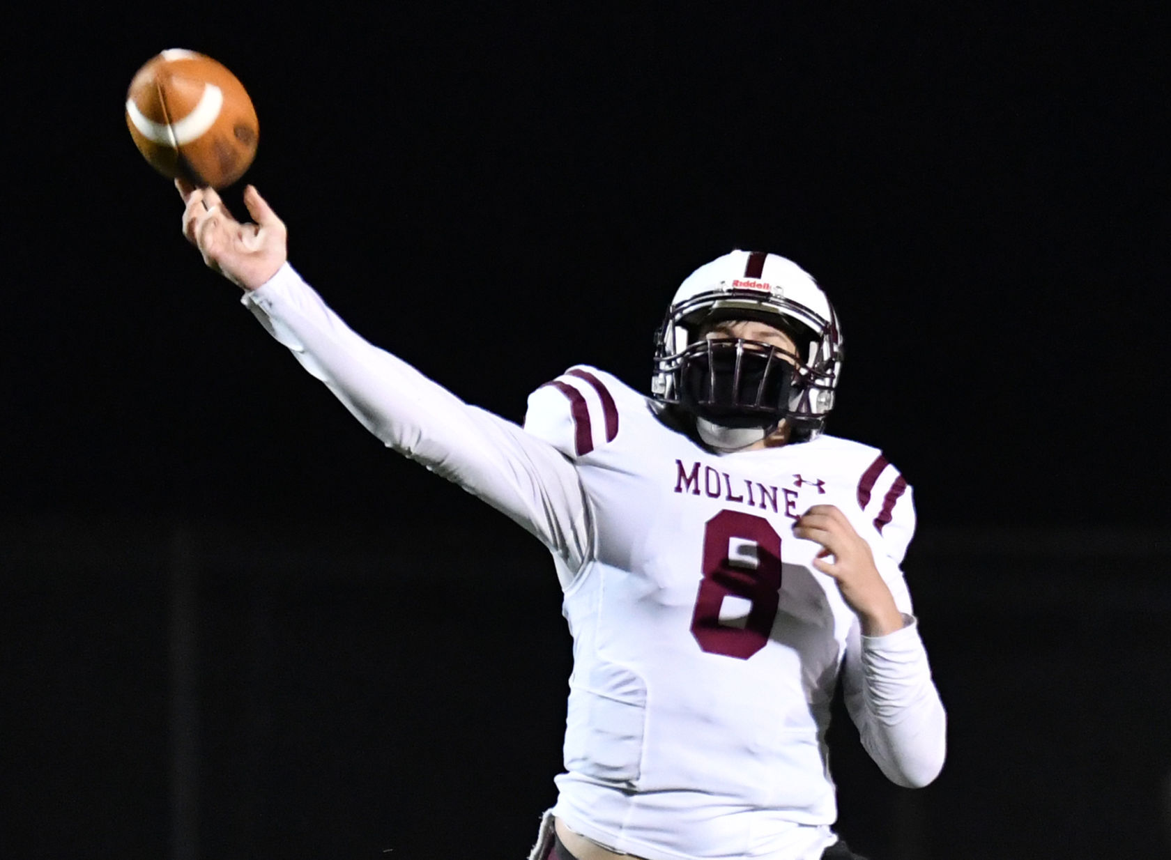 040221-qc-spt-moline-ut fball-075